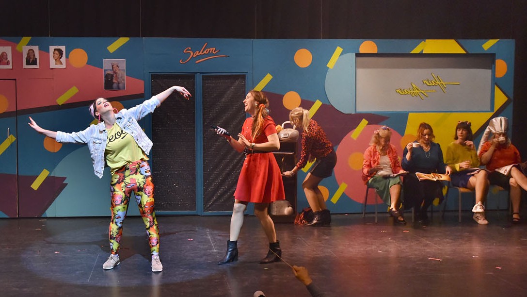 Legally Blonde – Set Painting